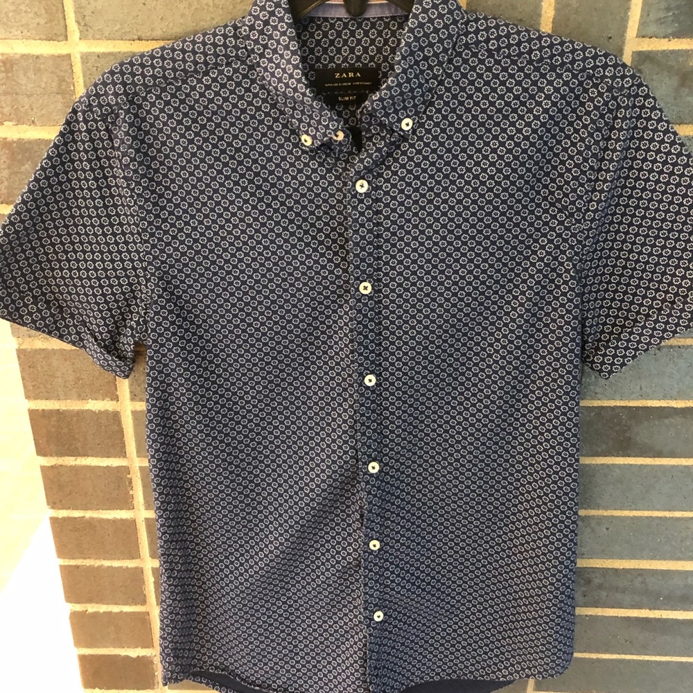 Men’s Zara Button Up Shirt SLIM FIT Blue Pattern Size Small Flowers